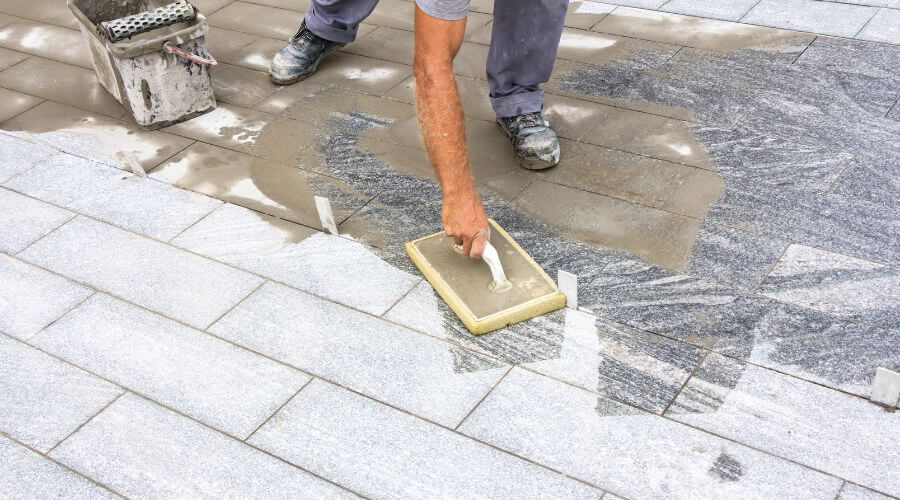 Expert Emergency Roof Repairs services in Holdenville, OK